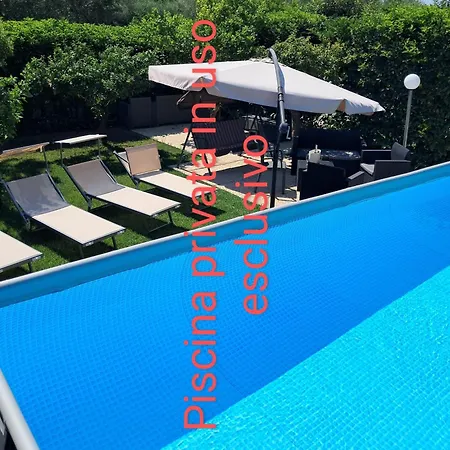 In Con Piscina Privata *